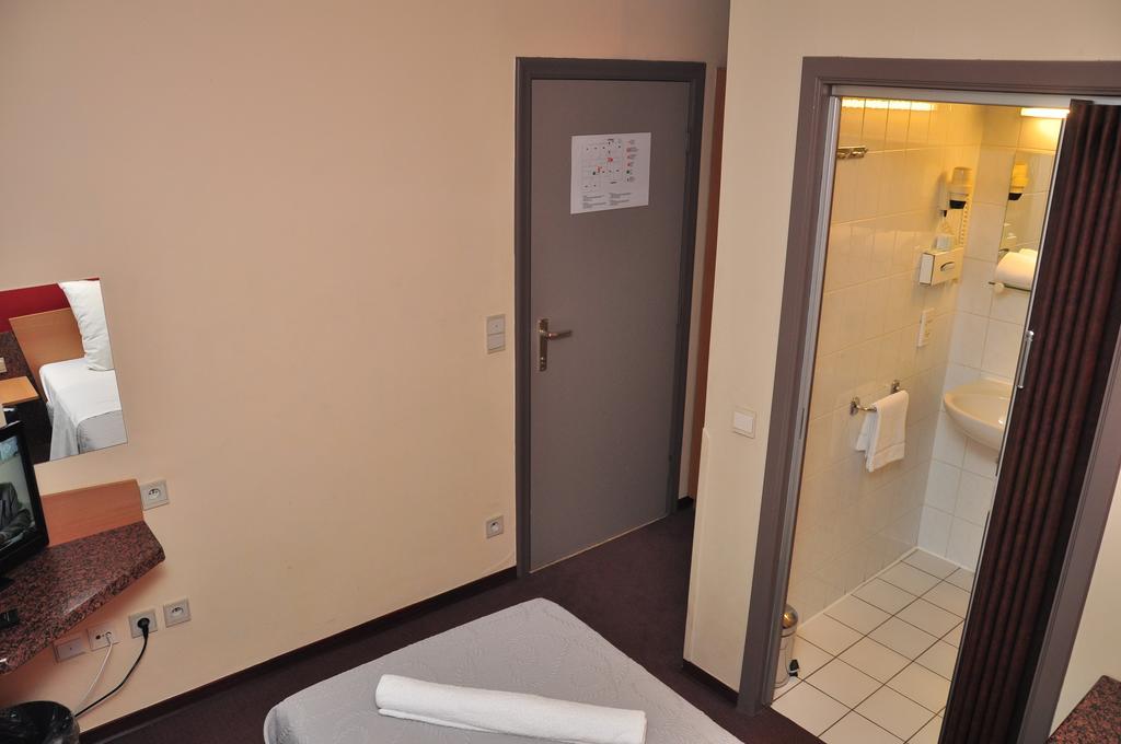 Готель Afrit 28 Heusden-Zolder Номер фото